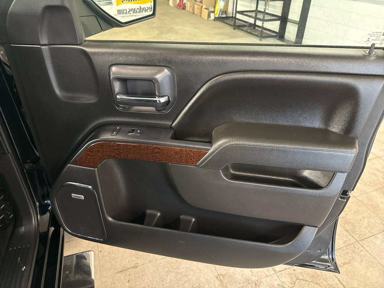 Used 2015 GMC Sierra 1500 SLT w/ SLT Crew Cab Value Package image 53