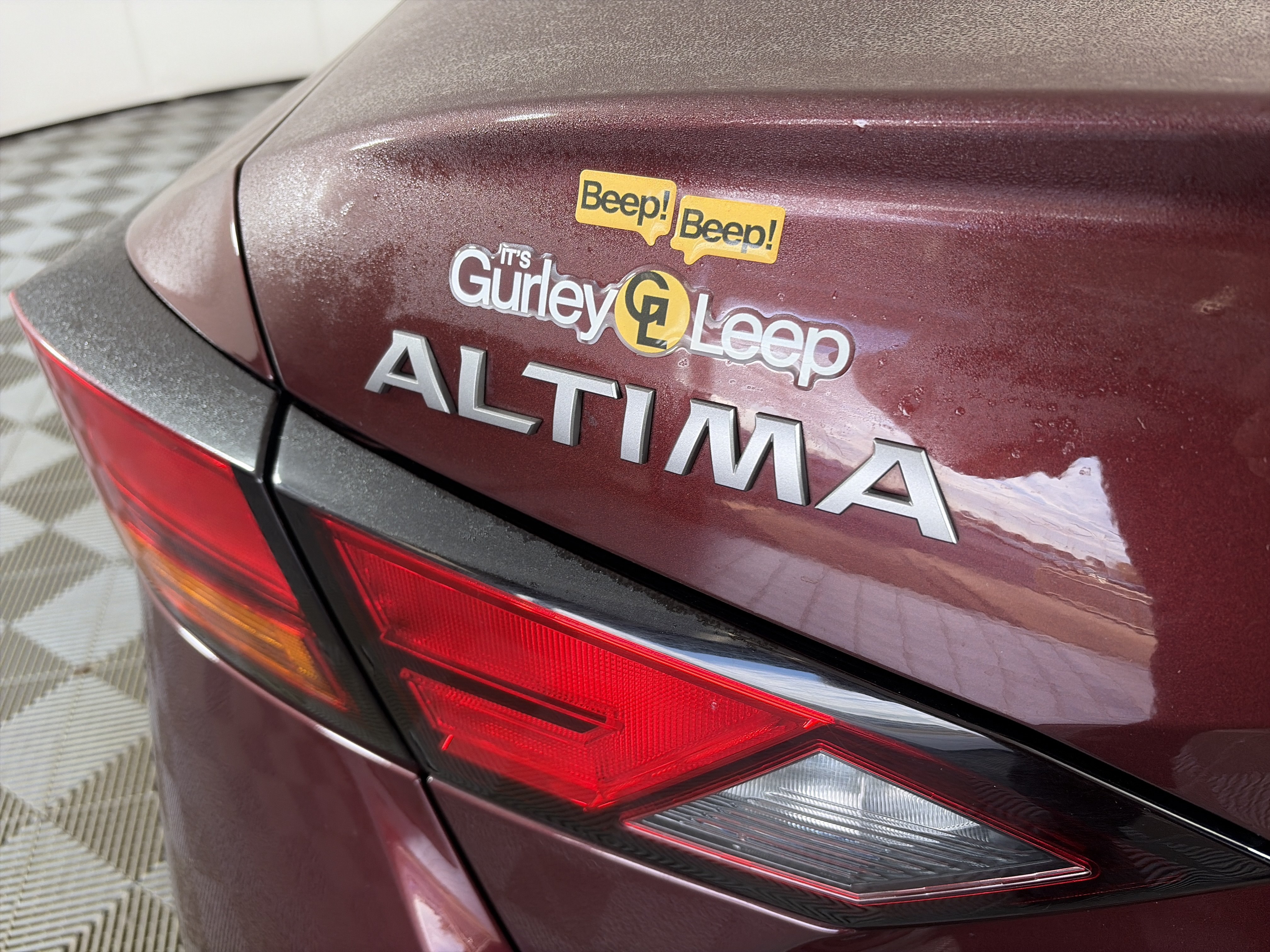 Used 2024 Nissan Altima 2.5 SV w/ SV Premium Package FWD image 17