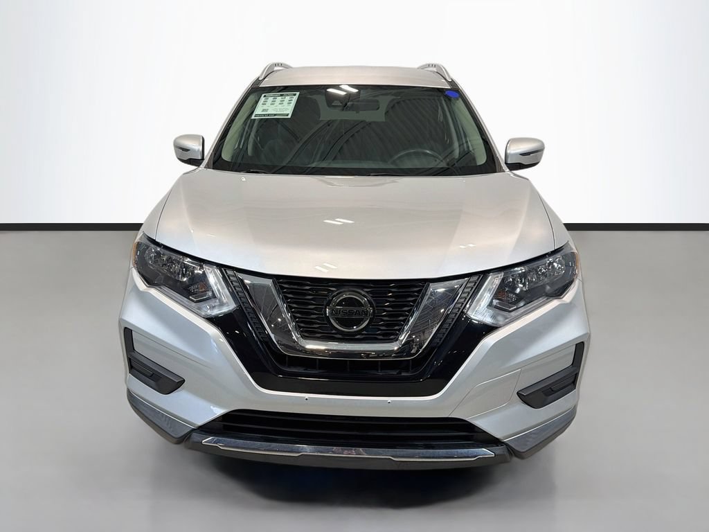 Used 2019 Nissan Rogue S w/ Special Edition Package AWD/4WD image 2
