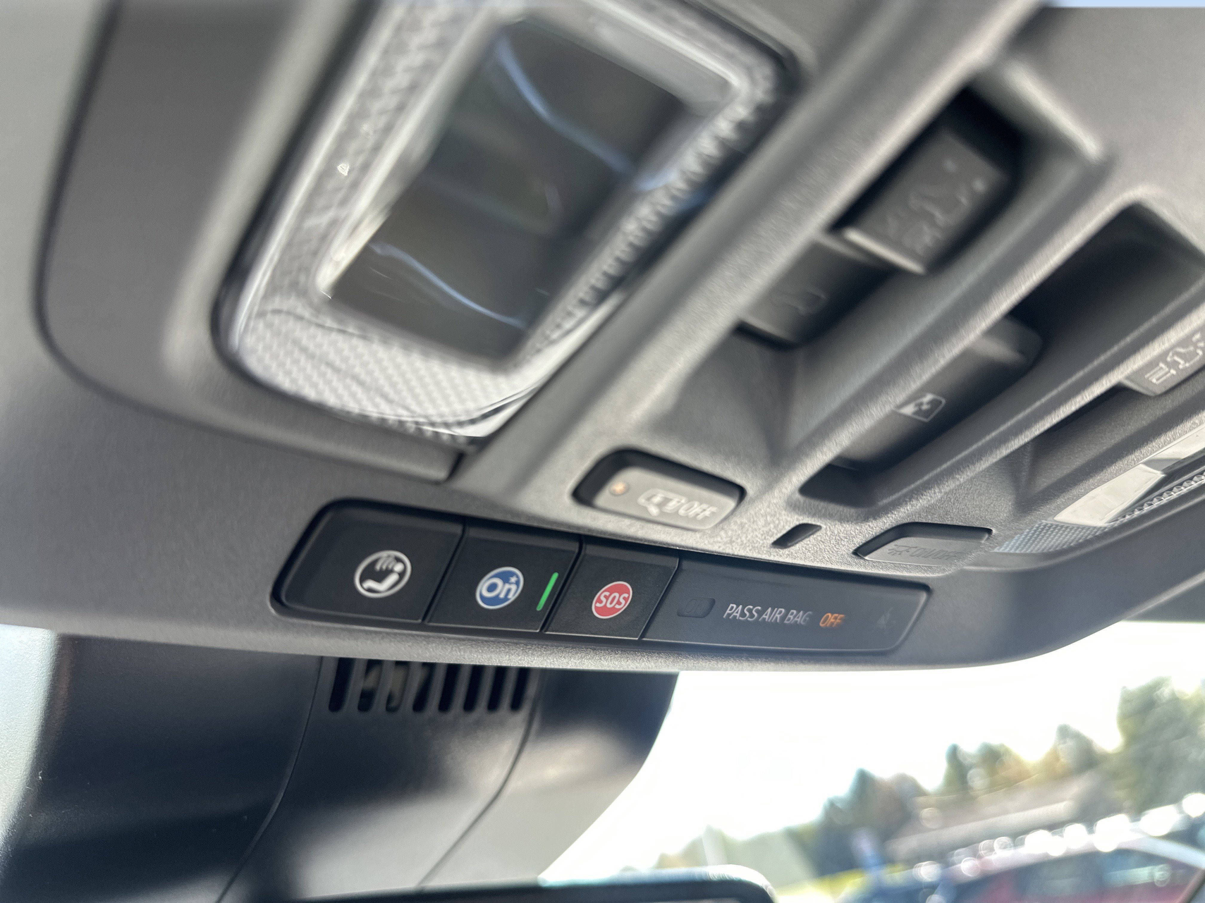 New 2026 Chevrolet Silverado 1500 LTZ w/ Z71 Off-Road Package image 19