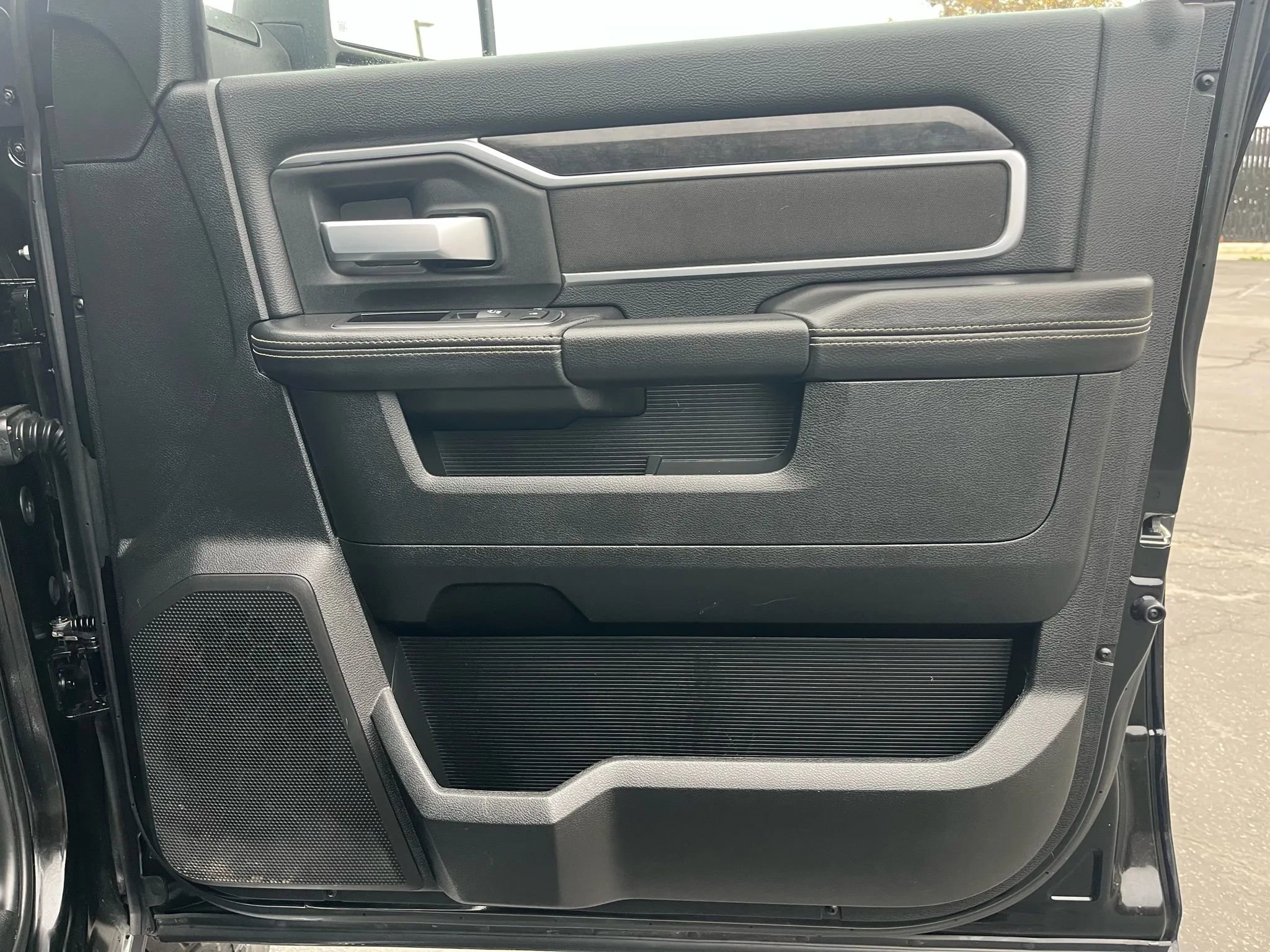 Used 2024 RAM 2500 Big Horn image 18