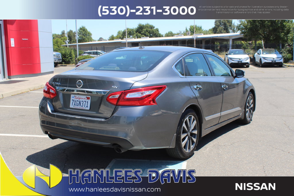 Used 2016 Nissan Altima 2.5 SV w/ Convenience Package FWD image 7