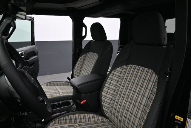 New 2026 Jeep Gladiator Sport AWD/4WD image 11