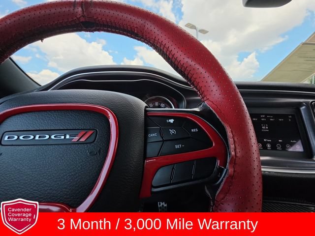 Used 2020 Dodge Challenger SXT RWD image 12
