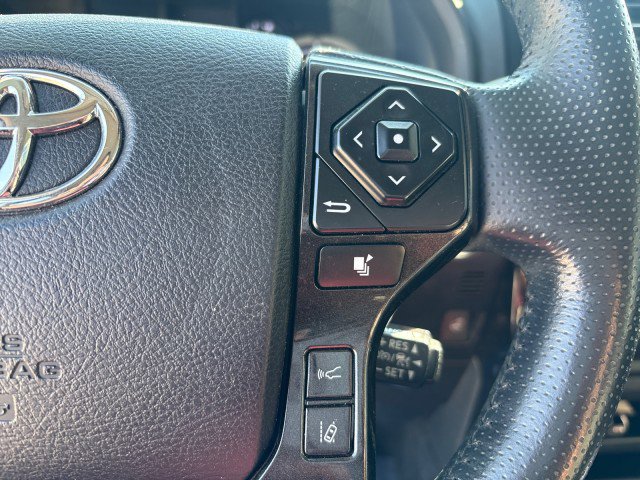 Used 2024 Toyota 4Runner TRD Off-Road Premium image 15