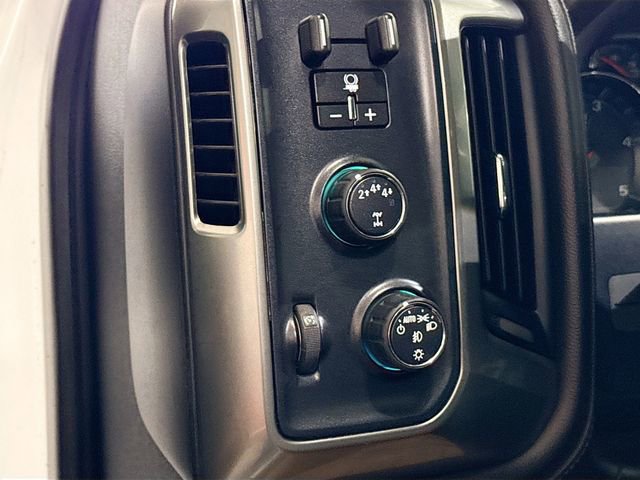 Used 2018 Chevrolet Silverado 2500 LTZ w/ Duramax Plus Package image 11