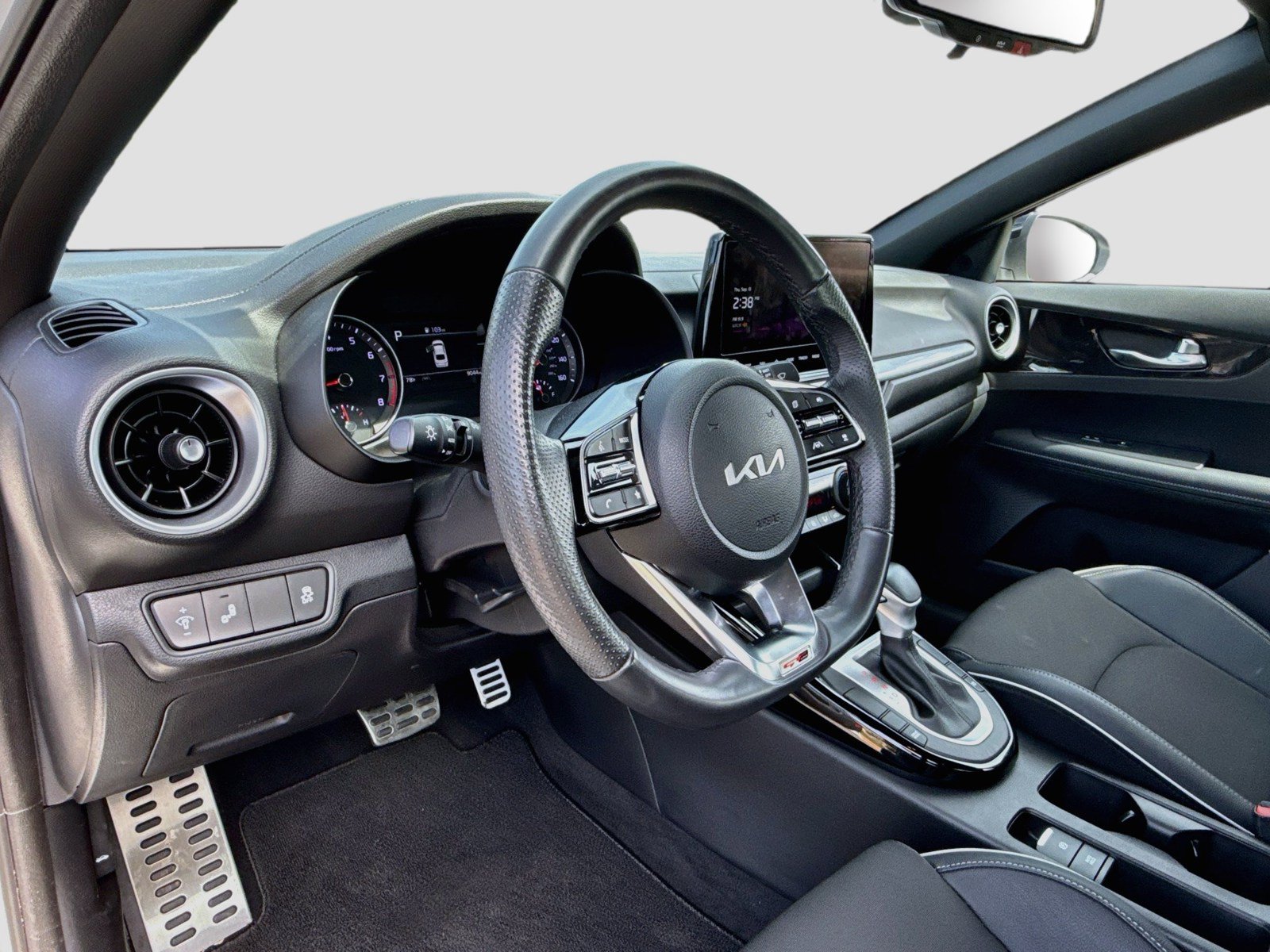 Used 2024 Kia Forte GT-Line FWD image 29