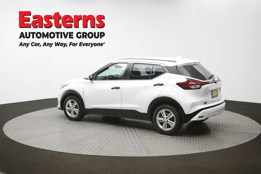 Used 2021 Nissan Kicks S image 59