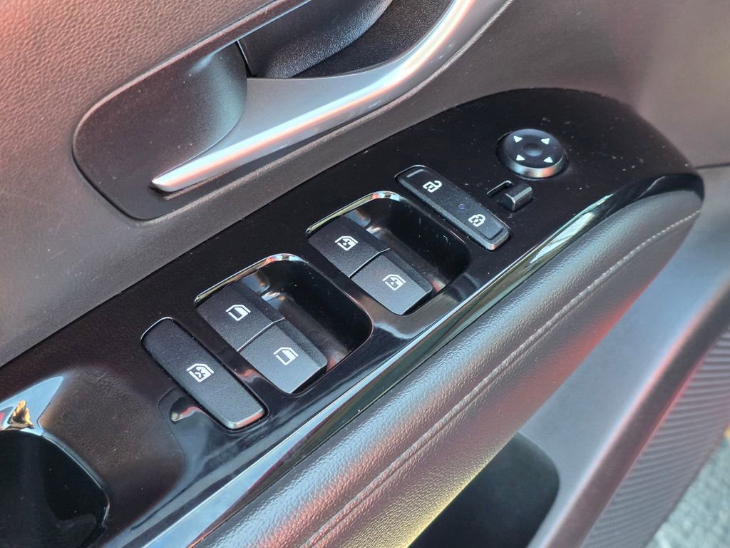 Certified 2023 Hyundai Tucson Limited AWD/4WD image 25