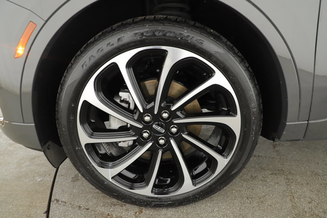 Used 2025 Lincoln Nautilus Black Label image 8