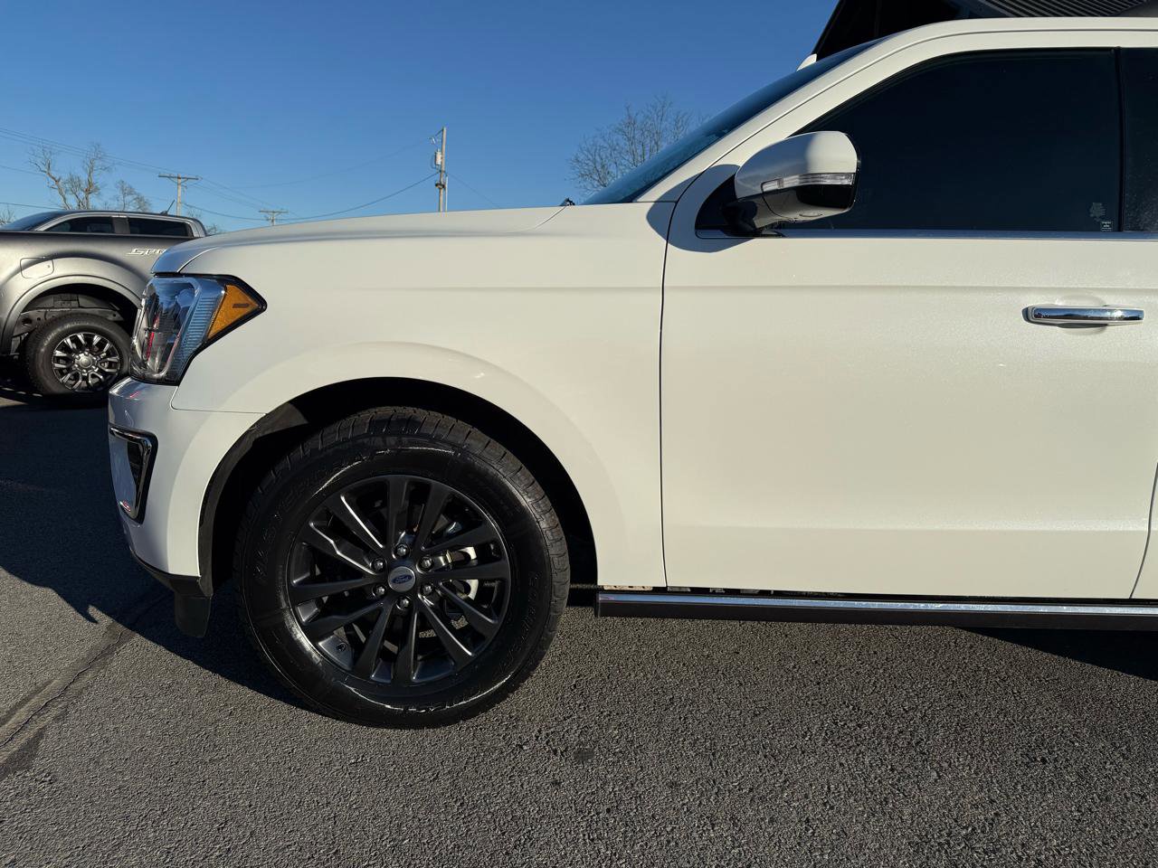 Used 2021 Ford Expedition Limited image 39