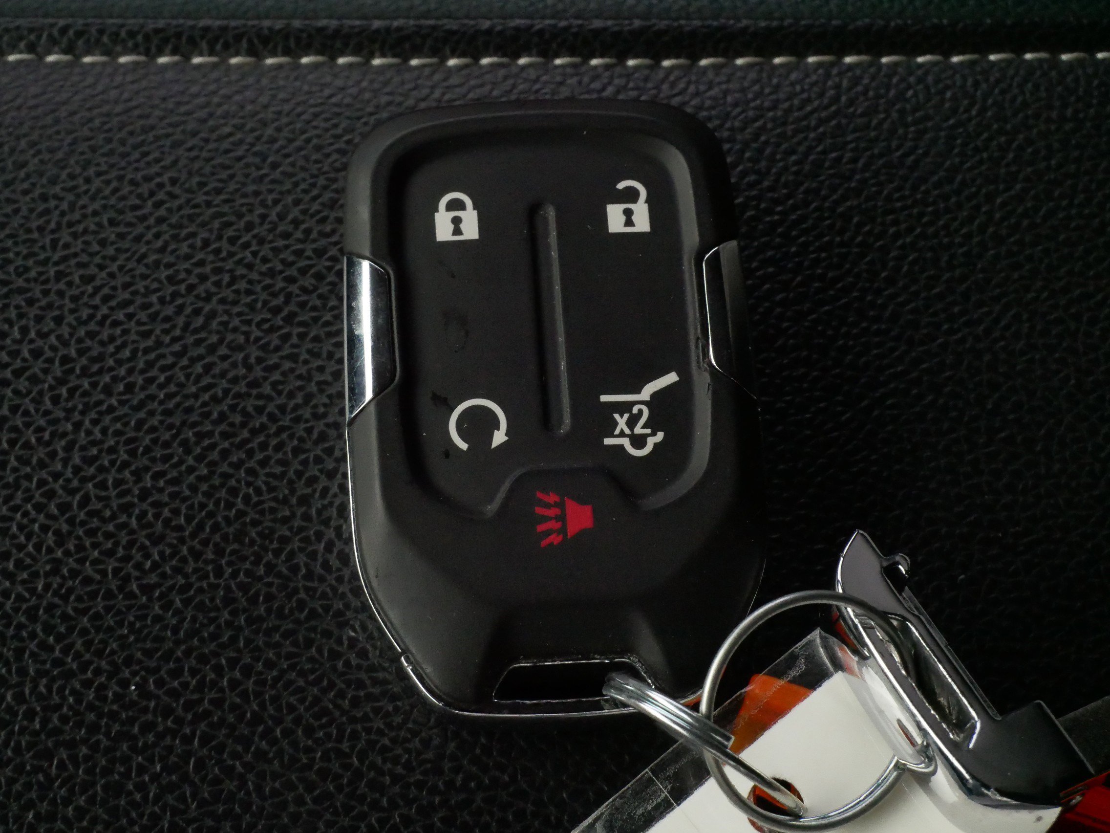 Used 2023 GMC Acadia SLT w/ Elevation Edition image 33