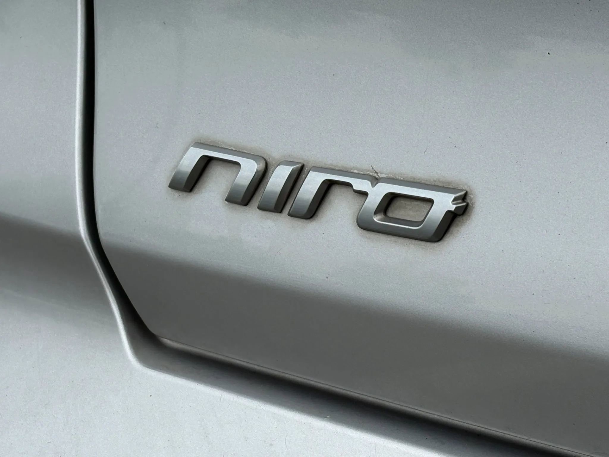 Used 2018 Kia Niro EX Premium image 26