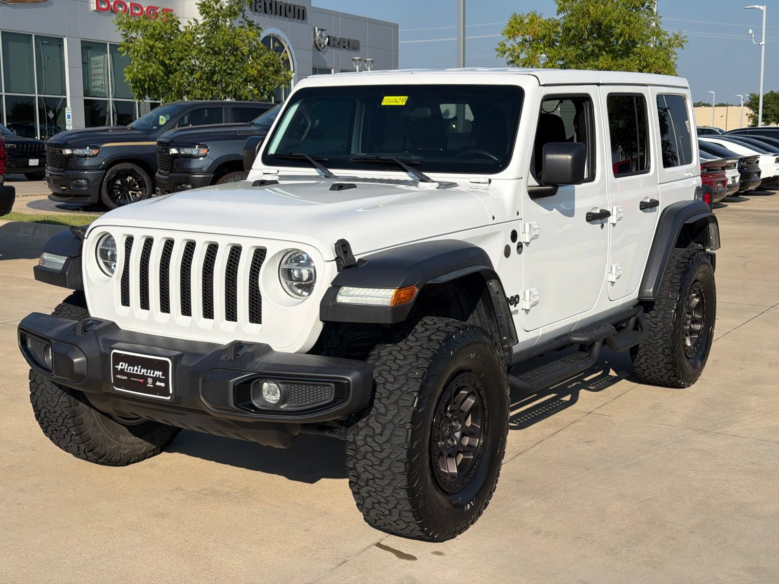 Used 2022 Jeep Wrangler Unlimited Sport AWD/4WD image 9