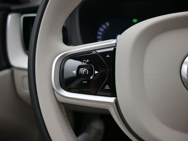 New 2026 Volvo XC60 T8 Ultra w/ Protection Package Premier image 25