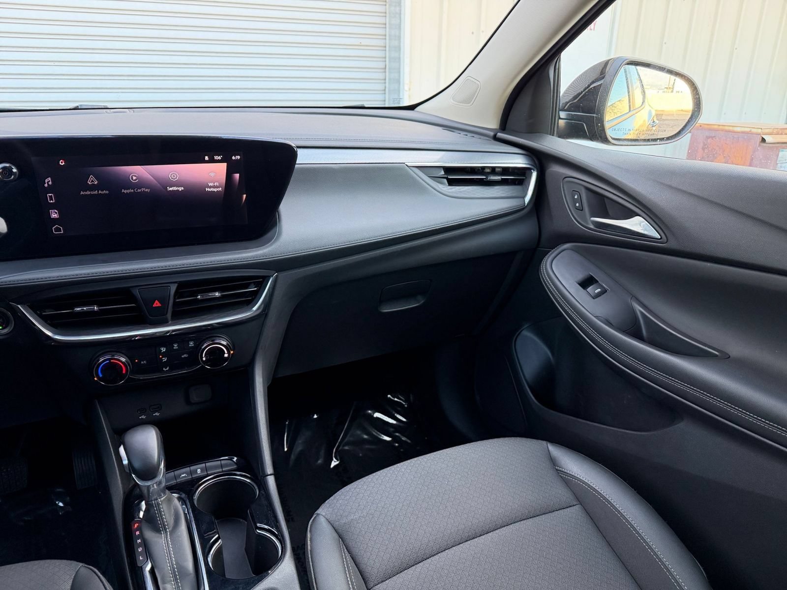 Used 2025 Buick Encore GX Preferred FWD image 34