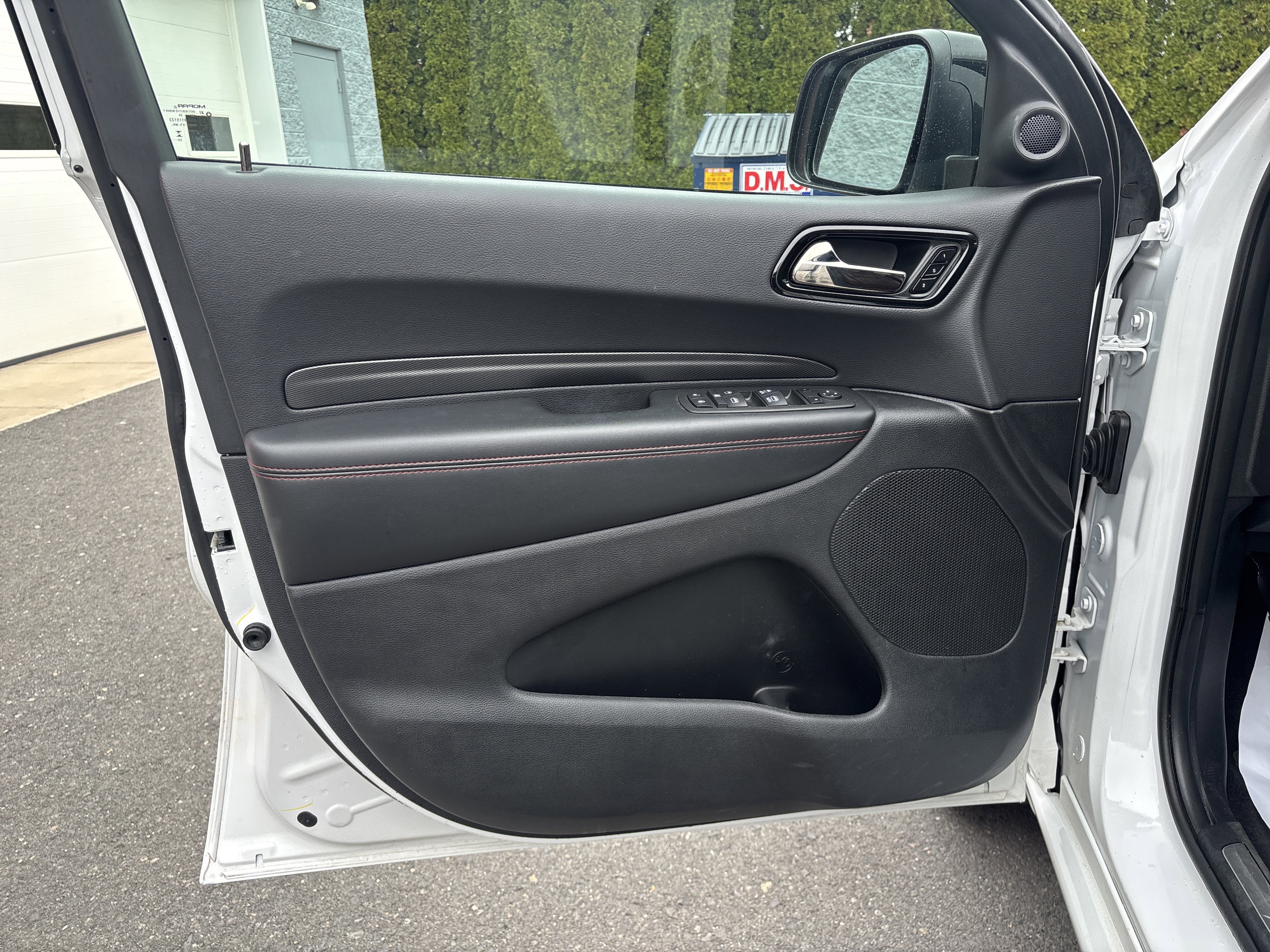 Used 2025 Dodge Durango GT image 17