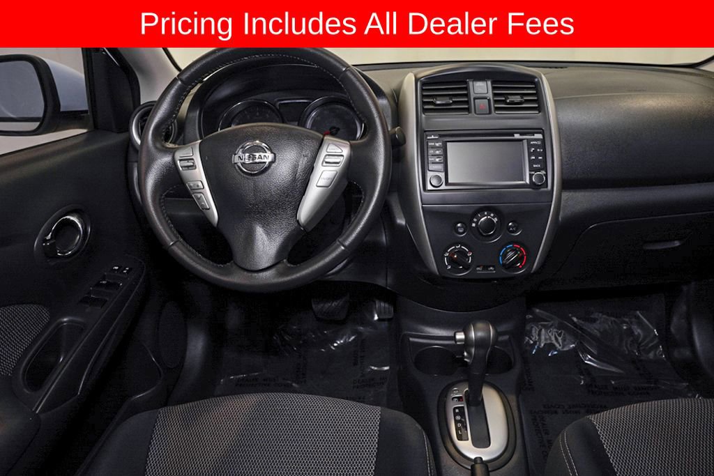 Used 2016 Nissan Versa FWD image 6