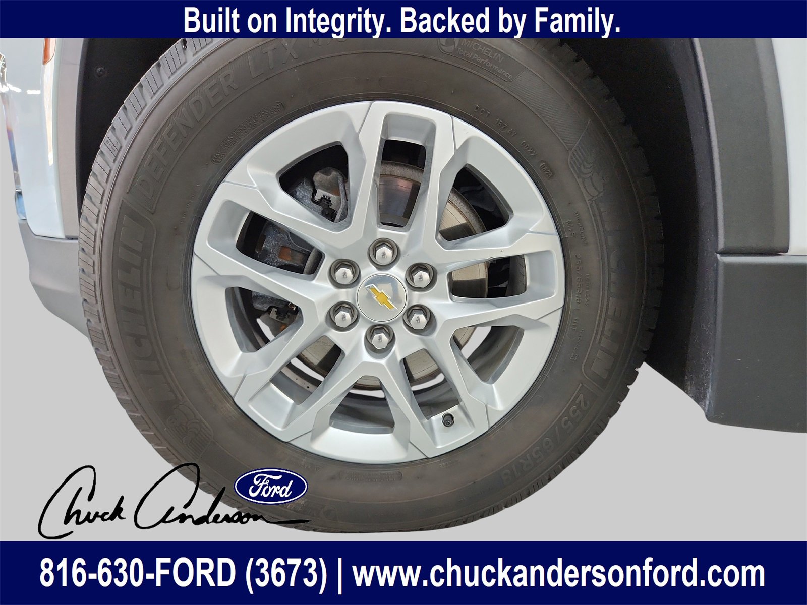 Used 2023 Chevrolet Traverse LS image 29