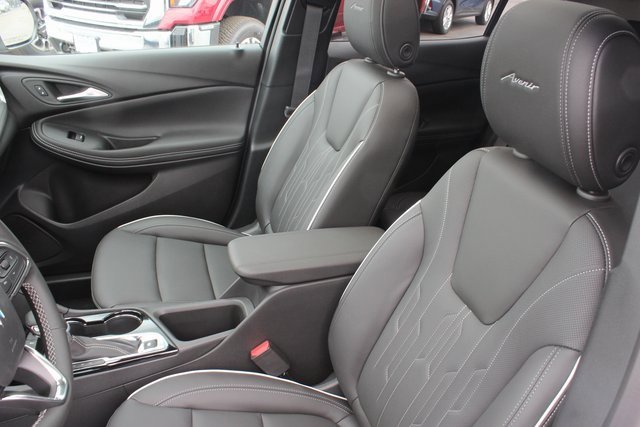 New 2026 Buick Encore GX Avenir w/ Avenir Technology Package image 2
