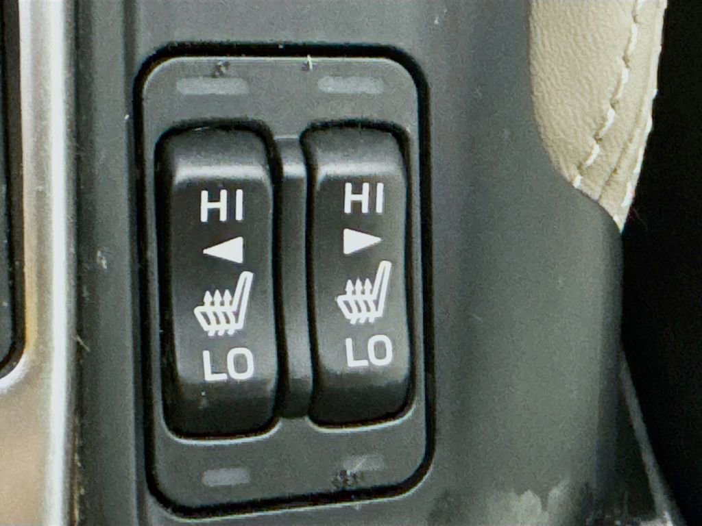 Used 2022 Subaru Forester Limited image 24