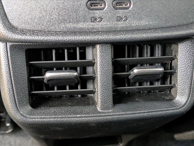 Used 2026 Chevrolet Equinox LT w/ Safety and Technology Package image 17