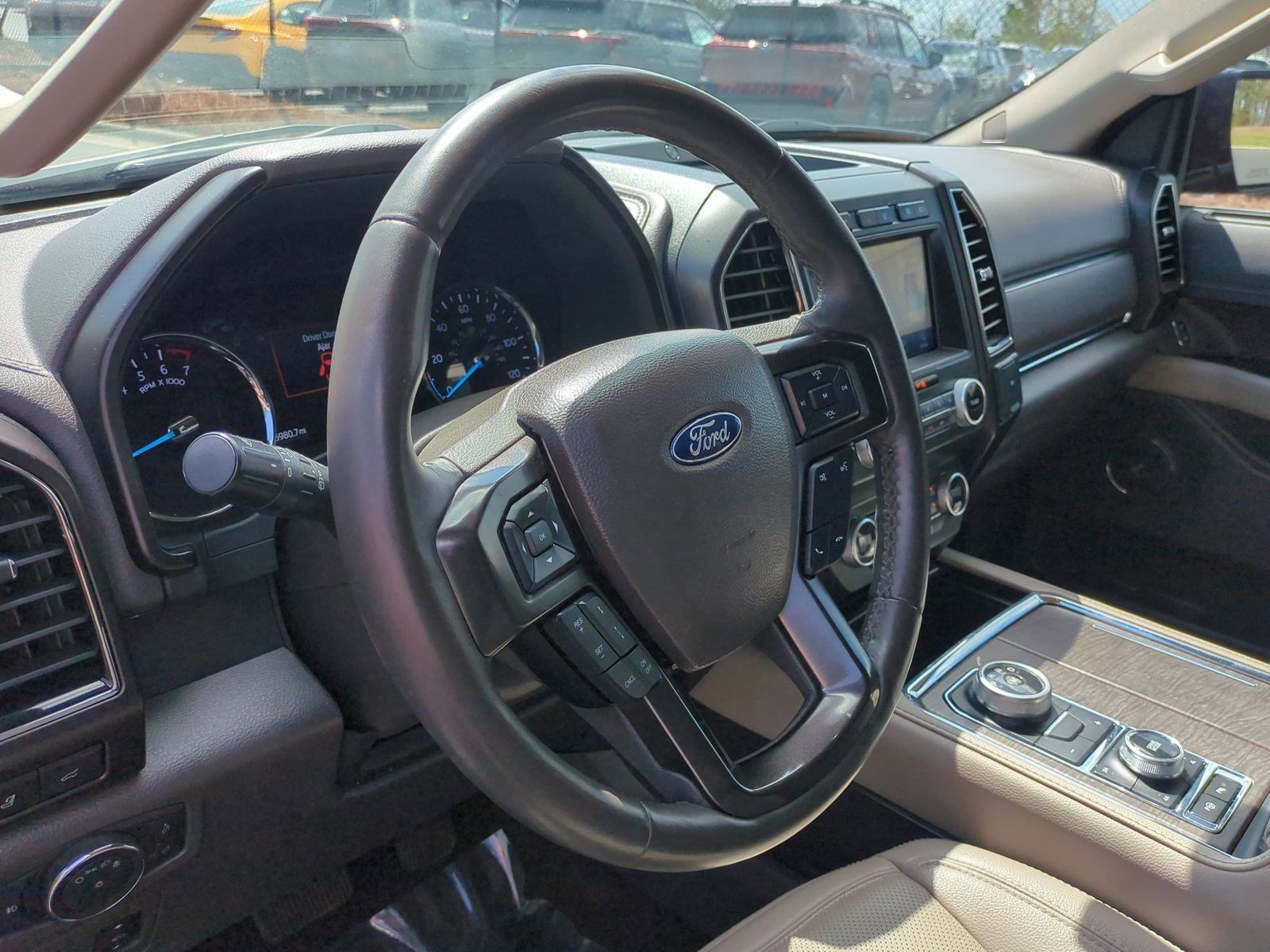 Used 2021 Ford Expedition Max Limited image 18