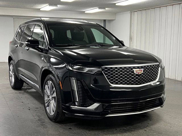 Certified 2024 Cadillac XT6 Premium Luxury AWD/4WD image 7