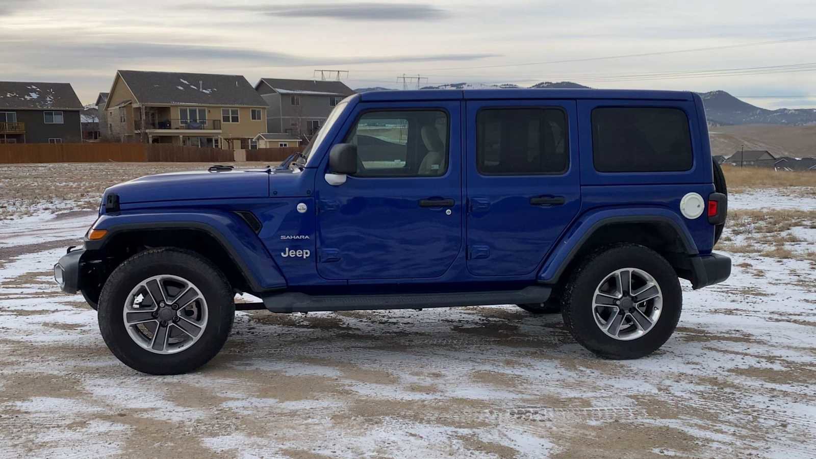 Used 2018 Jeep Wrangler Unlimited Sahara image 5
