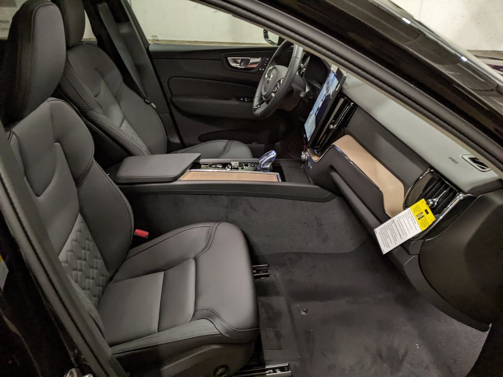 New 2026 Volvo XC60 B5 Plus w/ Protection Package Premier AWD/4WD image 22
