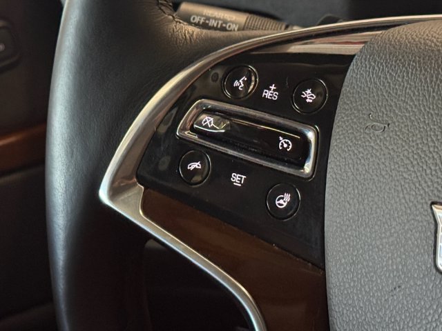Used 2020 Cadillac Escalade ESV Premium Luxury RWD image 10