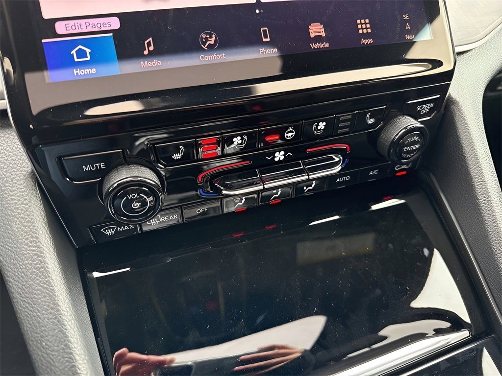 New 2025 Jeep Grand Cherokee L Limited image 30