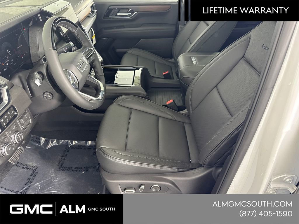 New 2026 GMC Yukon XL Denali w/ Denali Reserve Package image 11
