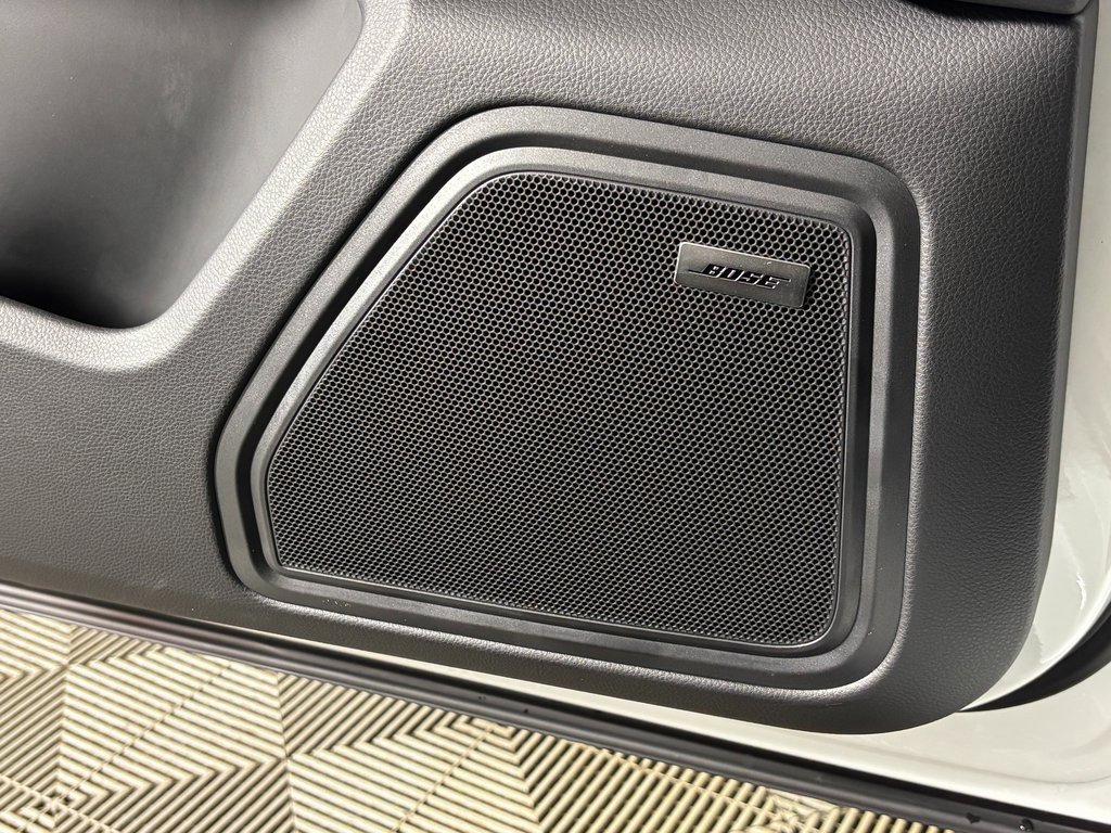 New 2026 Porsche Macan S image 16