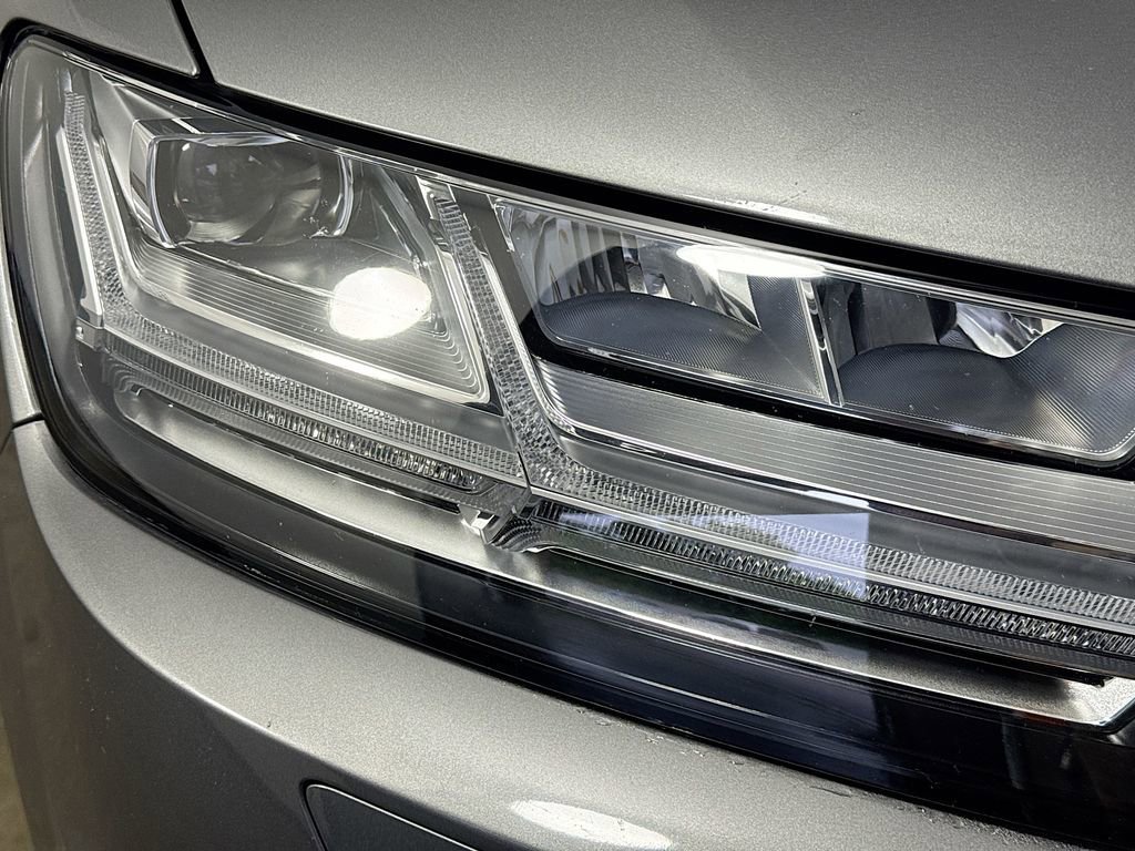 Used 2017 Audi Q7 3.0T Premium Plus w/ Premium Plus Package image 40