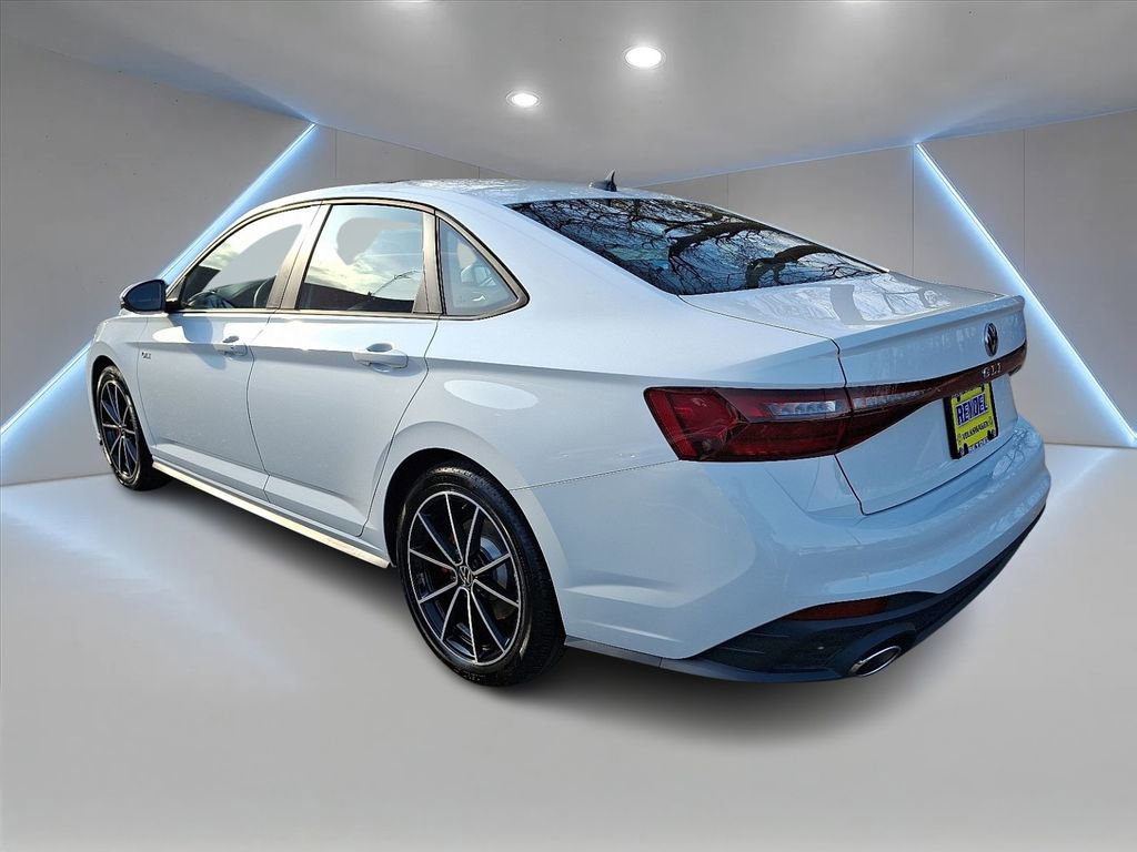 Certified 2025 Volkswagen Jetta GLI Autobahn image 6