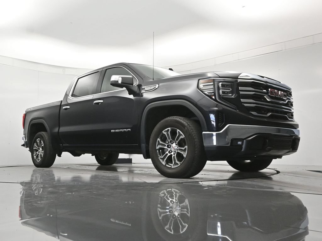 Certified 2025 GMC Sierra 1500 SLT AWD/4WD image 39