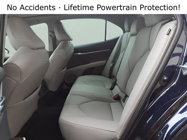 Used 2022 Toyota Camry XLE image 22