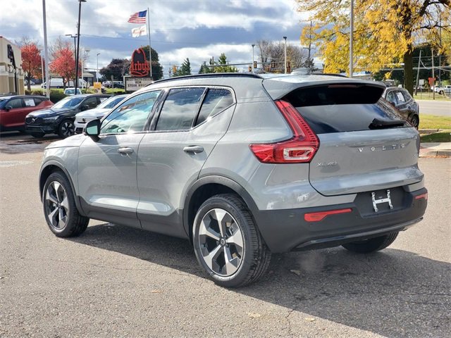 New 2026 Volvo XC40 B5 Core w/ Protection Package Premier image 6