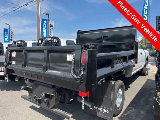New 2024 RAM 3500 Tradesman w/ Chrome Appearance Group image 7