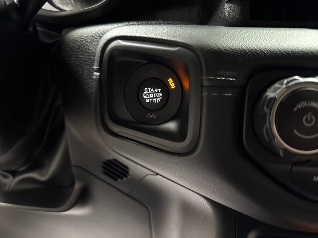 Used 2024 Jeep Wrangler Unlimited Rubicon 4xe image 23