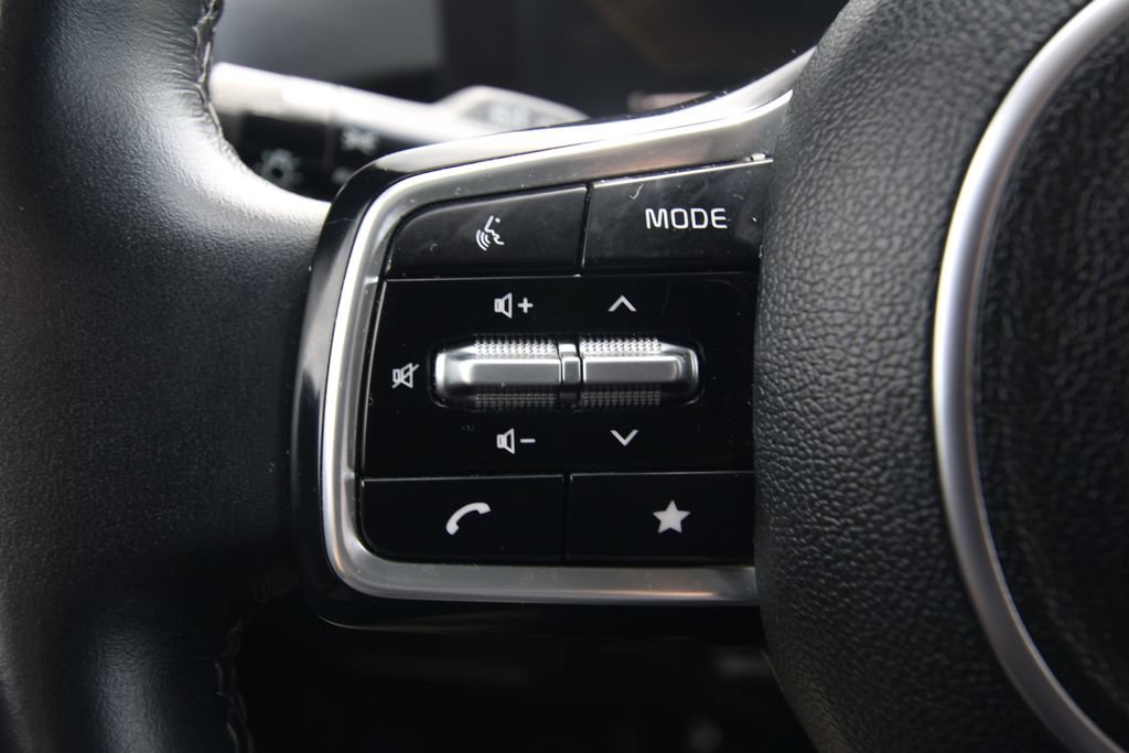 Used 2024 Kia Sorento S FWD image 22