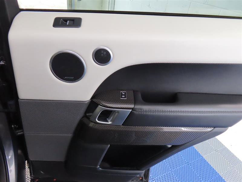 Used 2017 Land Rover Range Rover Sport SVR image 37