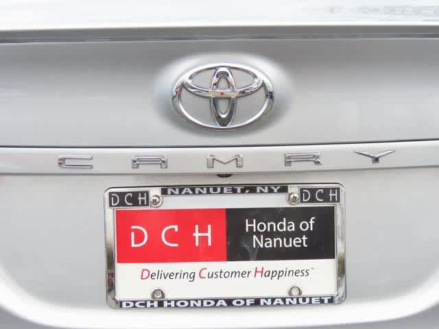 Used 2023 Toyota Camry SE image 7