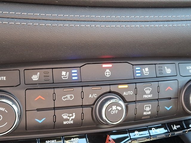 Certified 2021 Dodge Durango Citadel AWD/4WD image 30