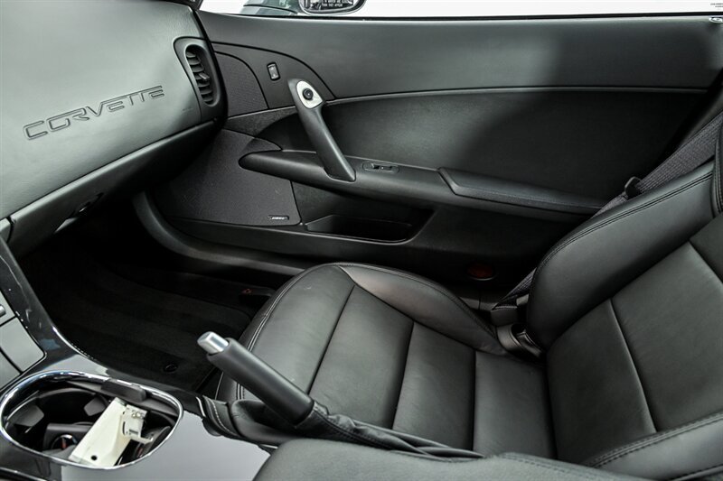 Used 2013 Chevrolet Corvette Grand Sport w/ 2LT Preferred Equipment Group RWD image 28