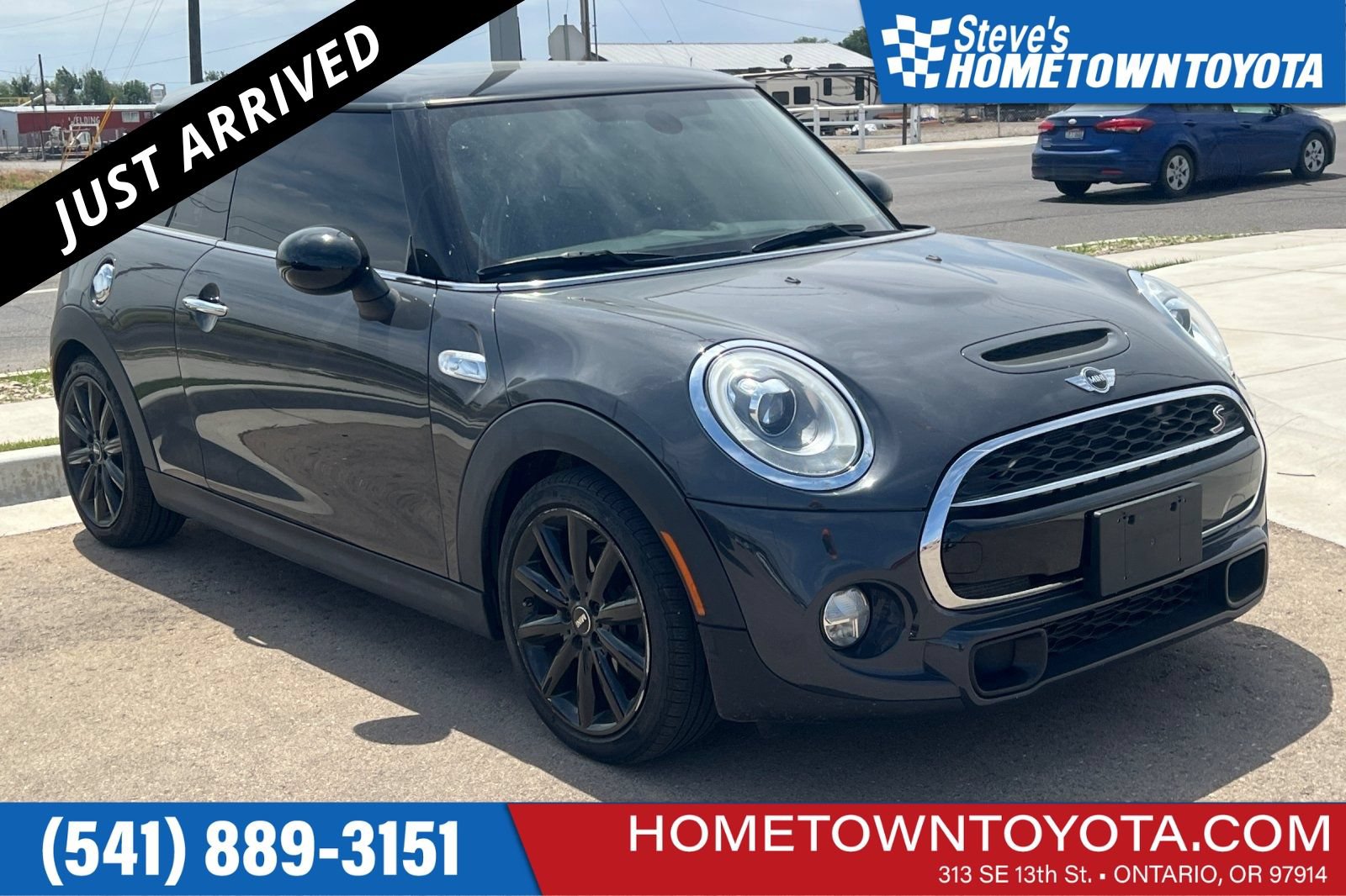 Used 2018 MINI Cooper S FWD image 1