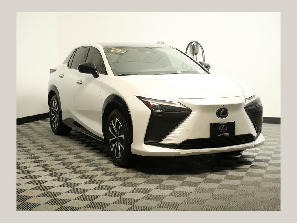 Used 2023 Lexus RZ 450e Premium w/ Technology Package video 1