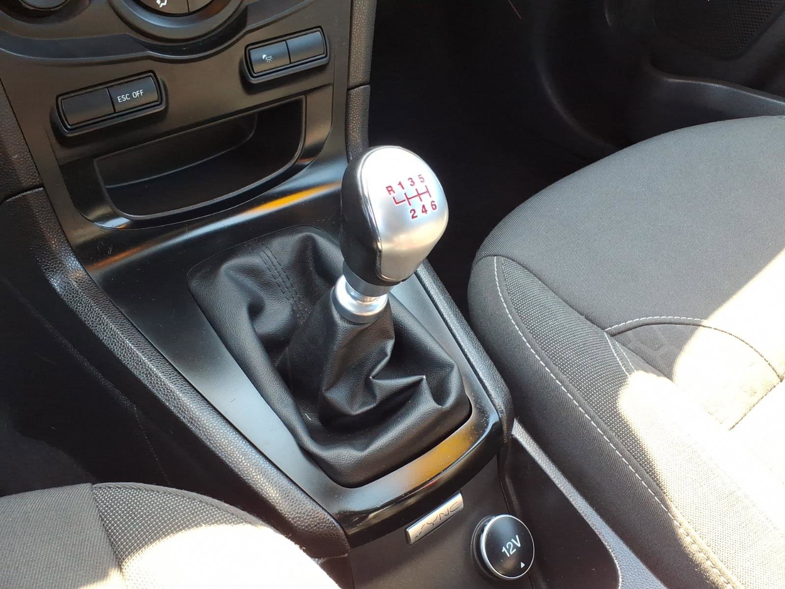 Used 2016 Ford Fiesta ST image 18