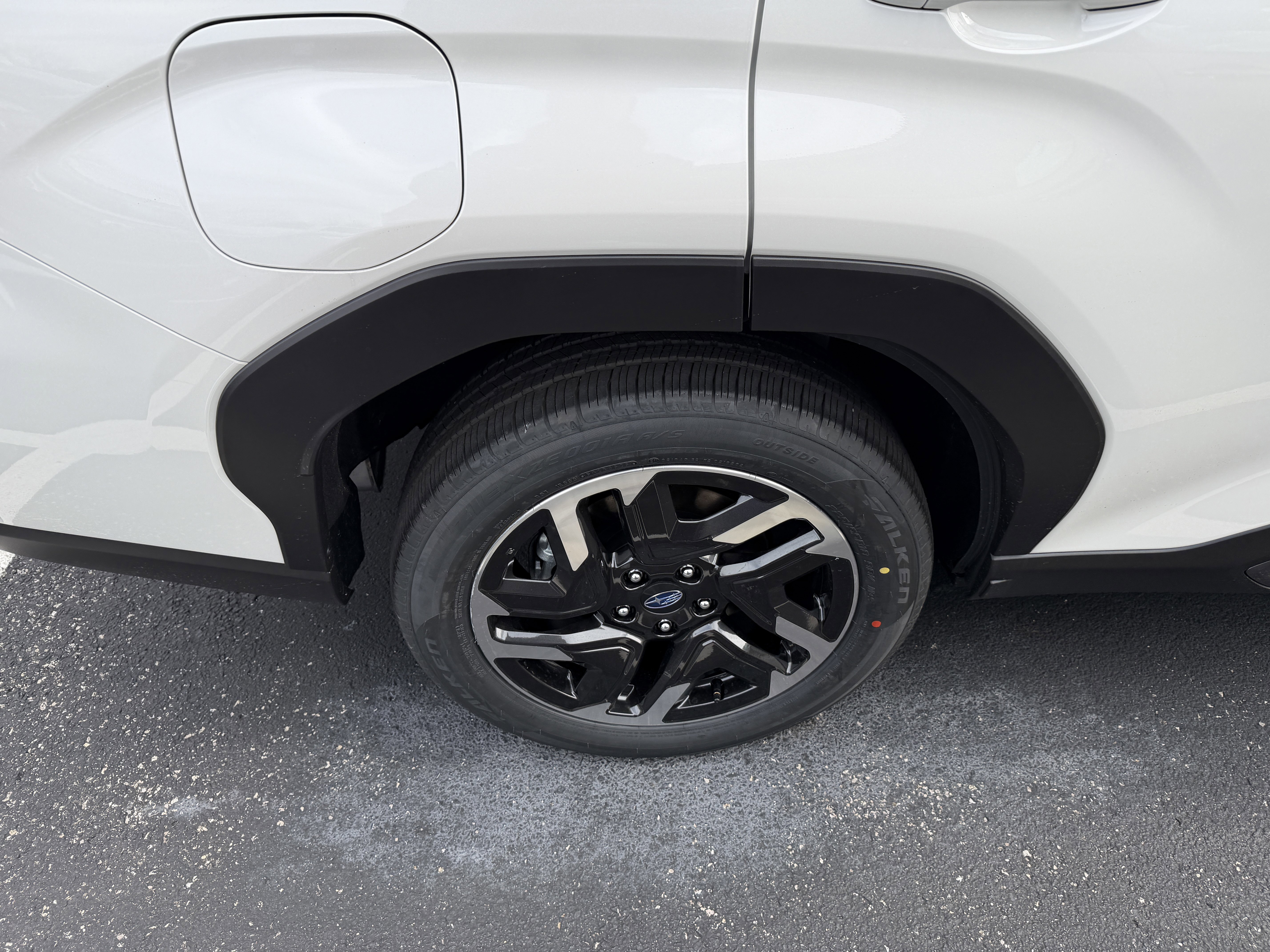 New 2025 Subaru Forester Limited image 8